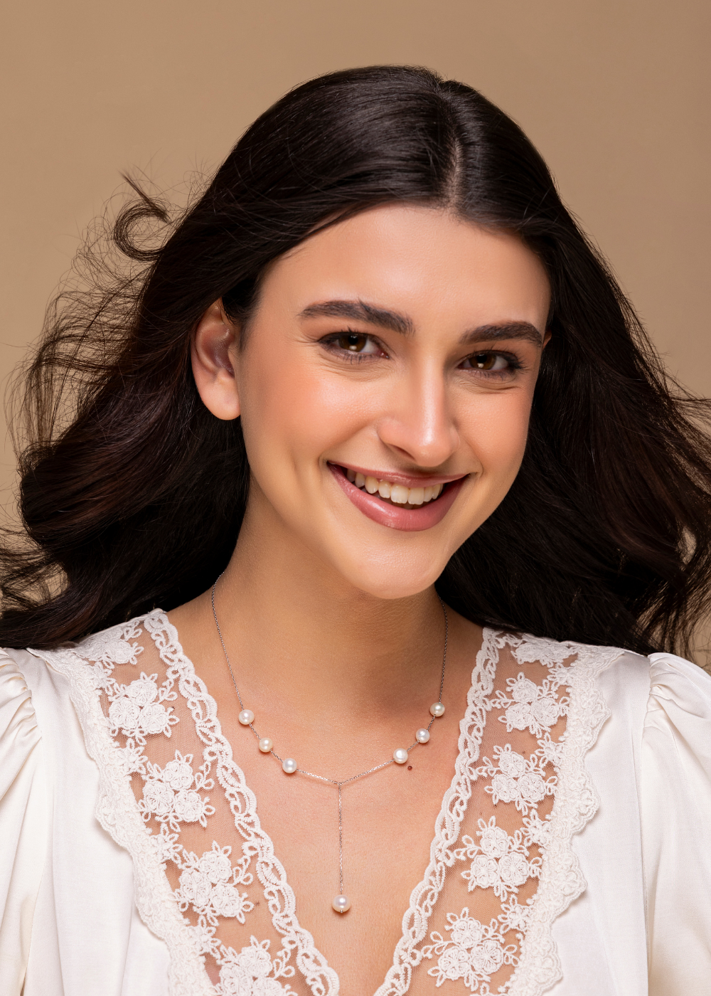 Luna Drop Pearl Necklace