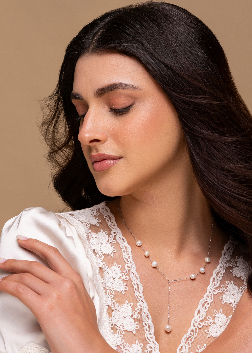 Luna Drop Pearl Necklace