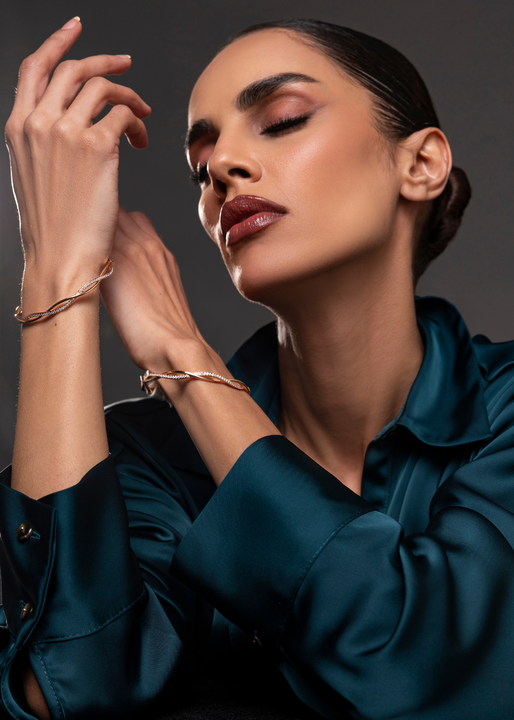 Twisted Elegance Bangle Set